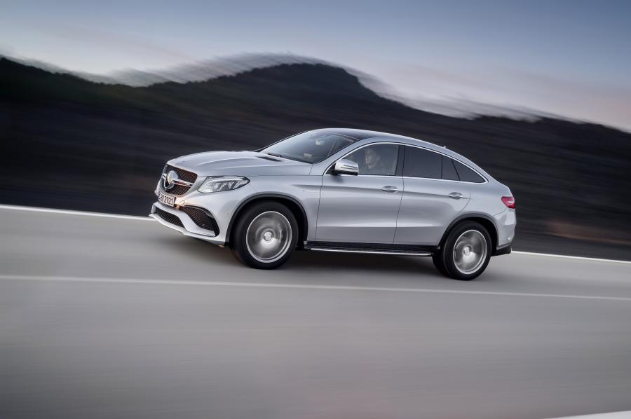  Mercedes-AMG GLE63 Coupe 2015 года  (фото 31 из 34)